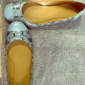 Coach flats
